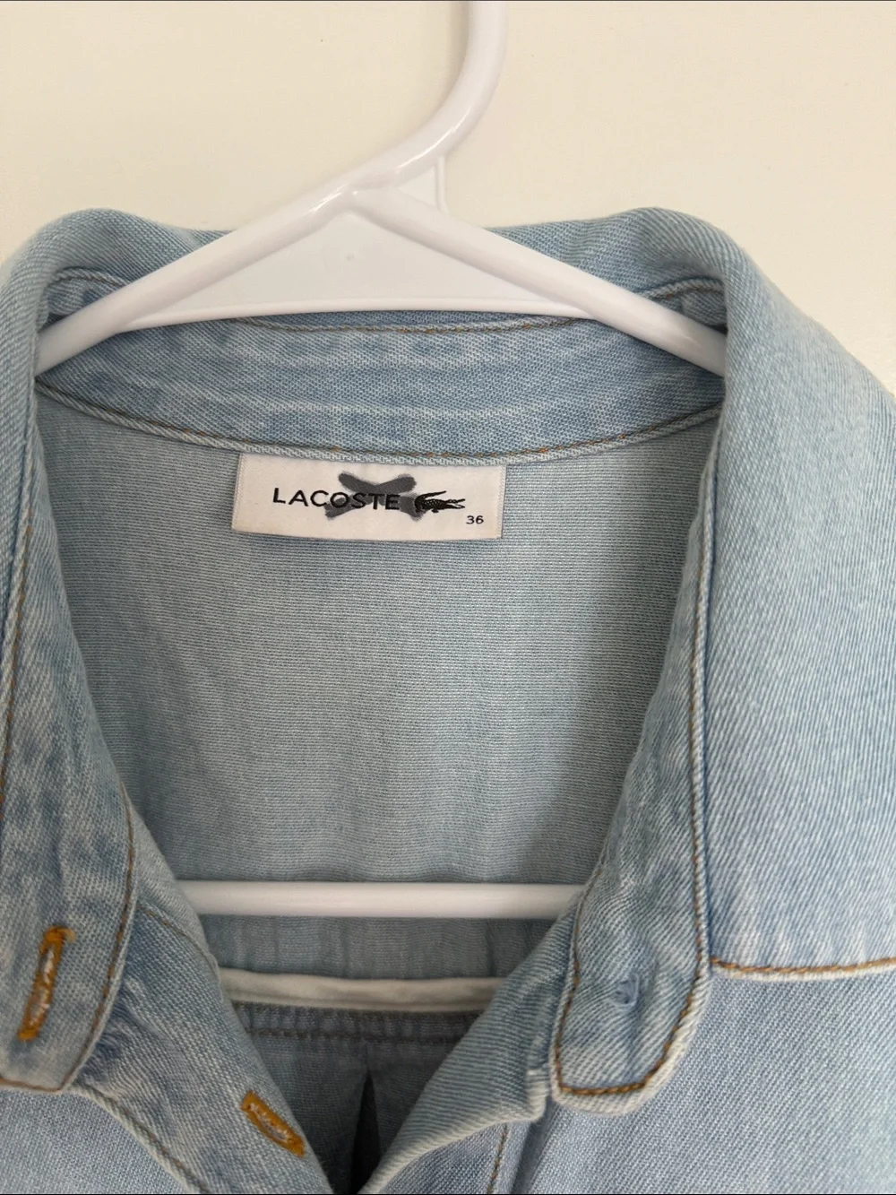 LACOSTE Light Blue Denim Belted Dress with Collar Sz 36 Long Sleeves Denim Mini - Picture 4 of 10